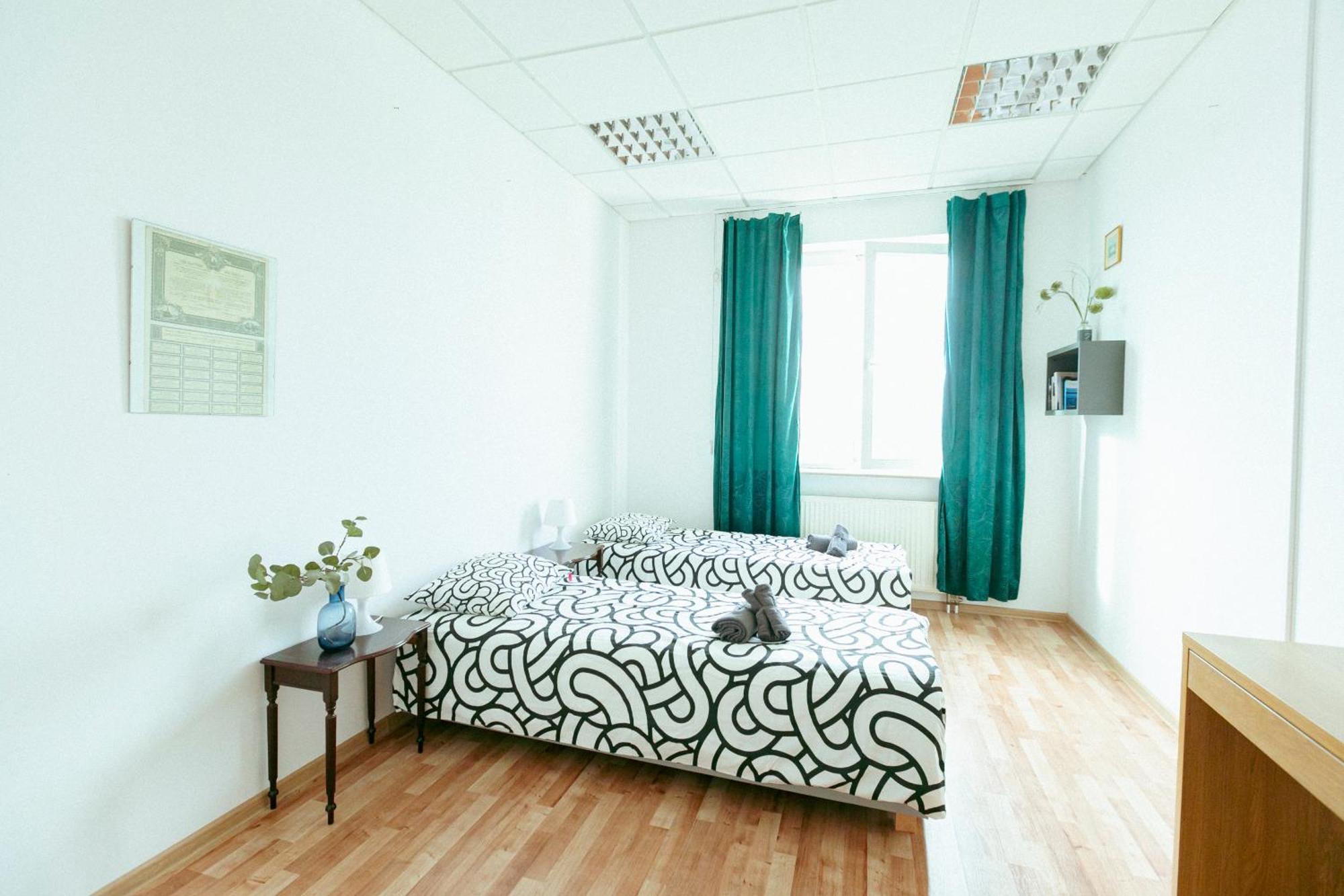 Hostel Metro Kabaty Warszawa Zewnętrze zdjęcie