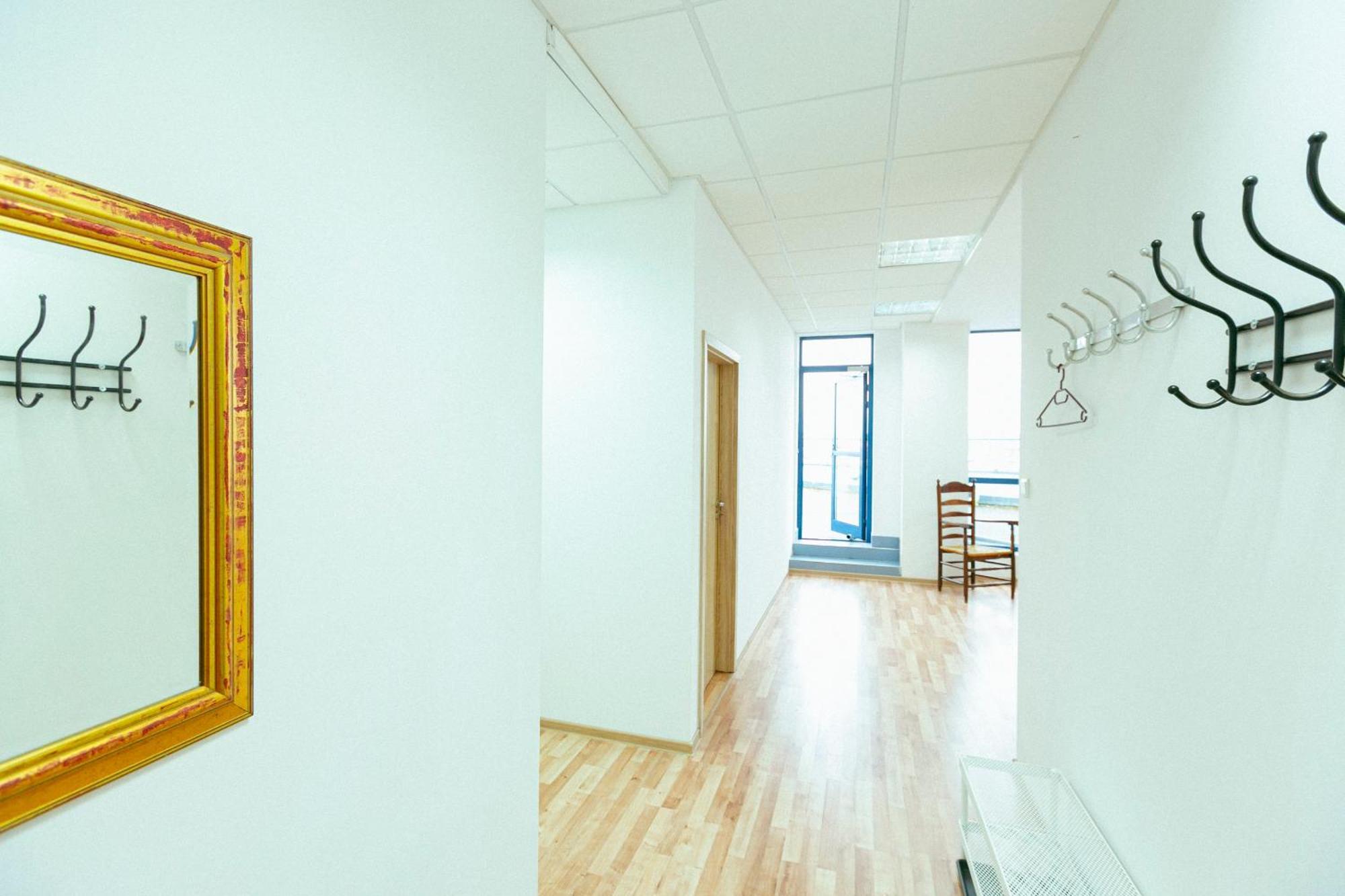 Hostel Metro Kabaty Warszawa Zewnętrze zdjęcie