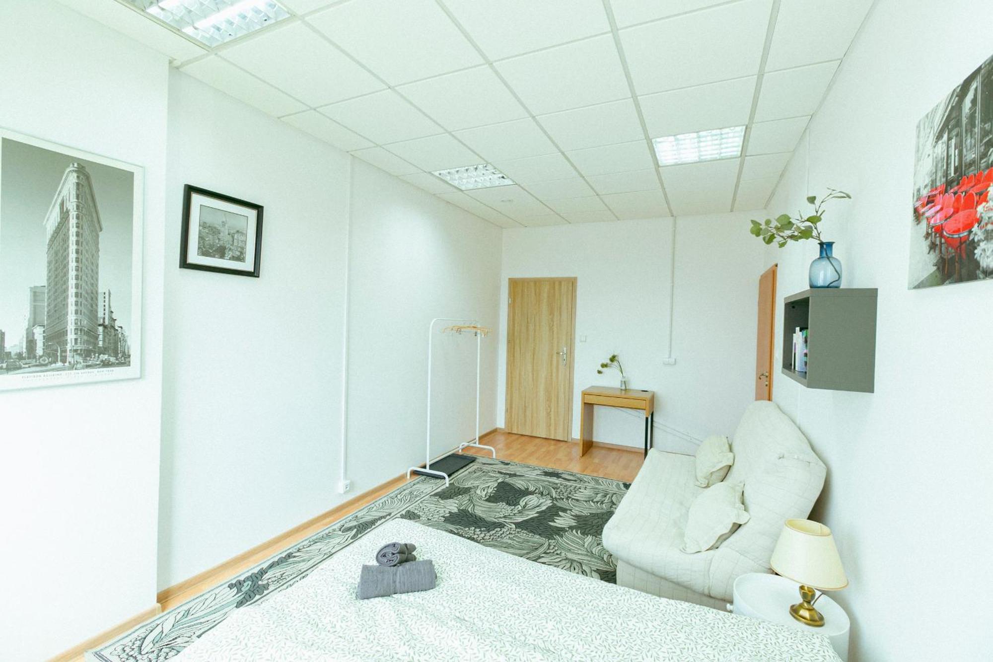 Hostel Metro Kabaty Warszawa Zewnętrze zdjęcie