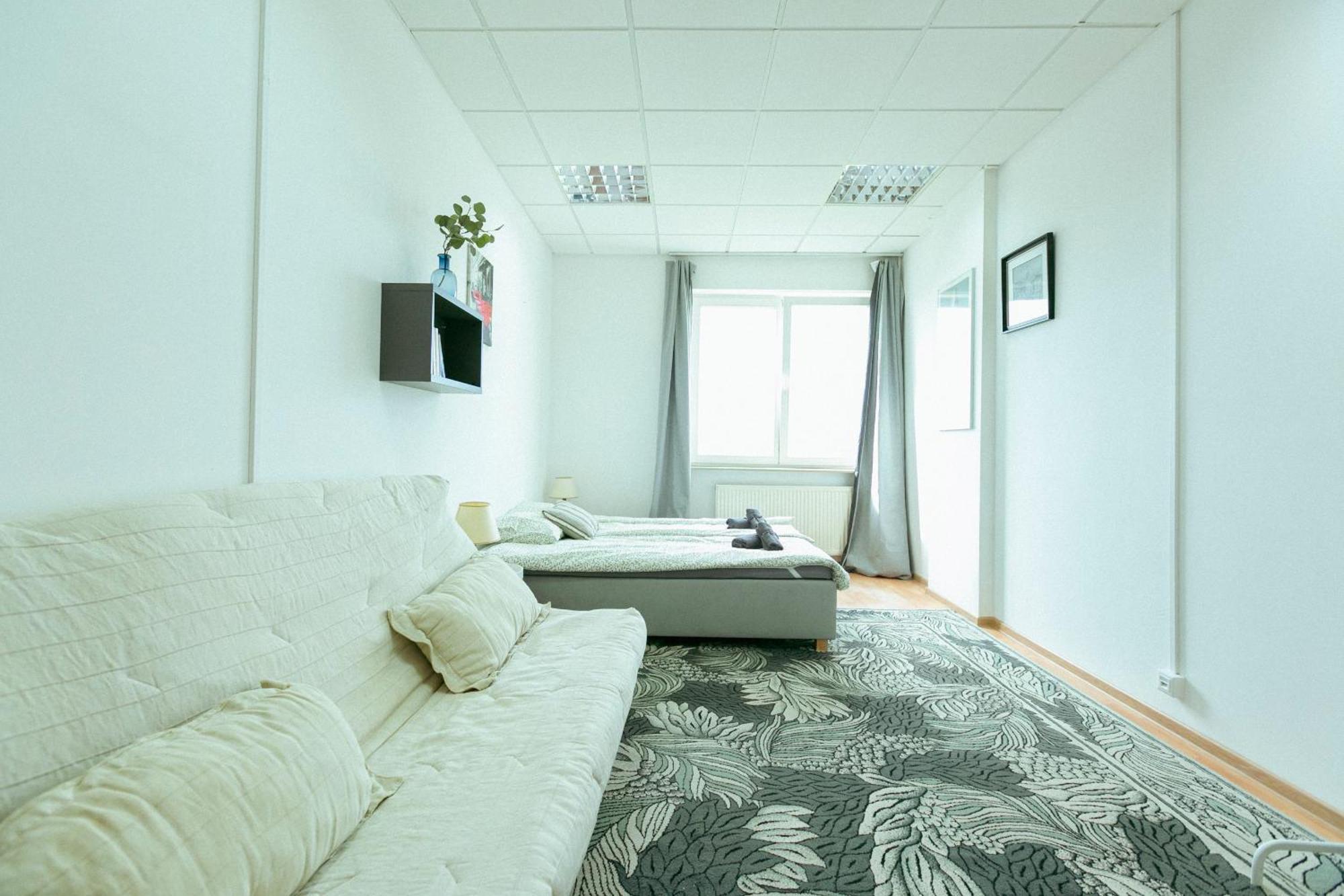 Hostel Metro Kabaty Warszawa Zewnętrze zdjęcie
