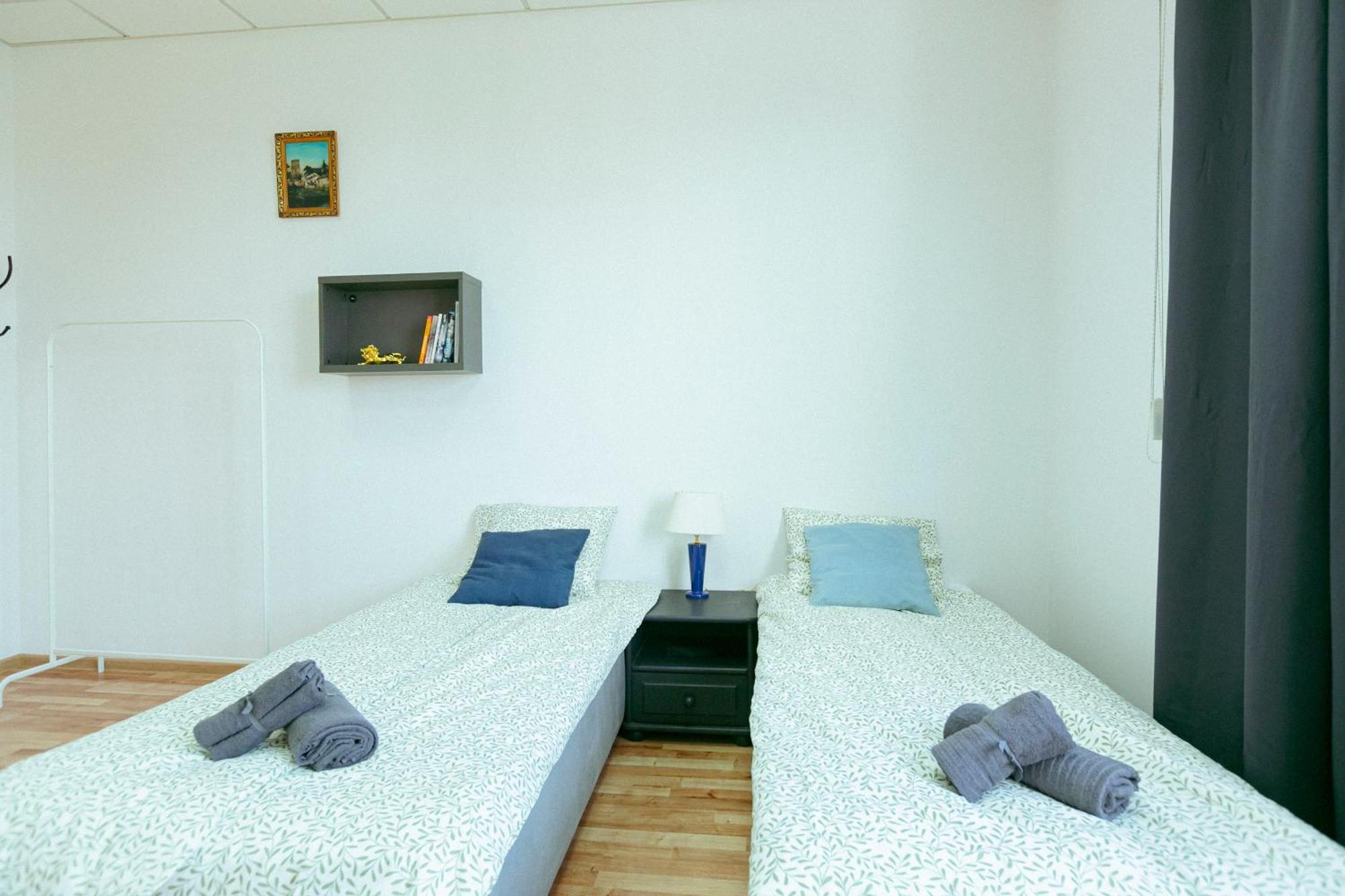 Hostel Metro Kabaty Warszawa Zewnętrze zdjęcie