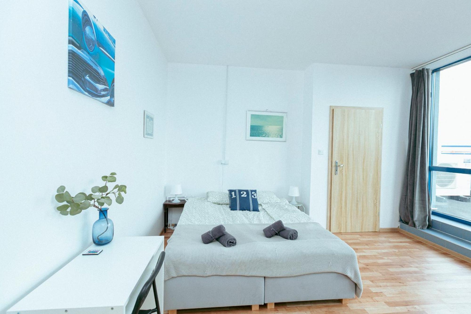 Hostel Metro Kabaty Warszawa Zewnętrze zdjęcie